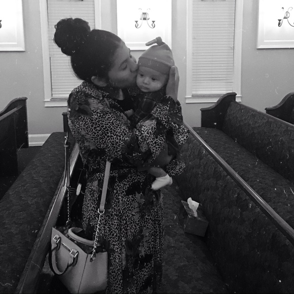 Meet your Posher, Esmeralda - Picture 3 of 6